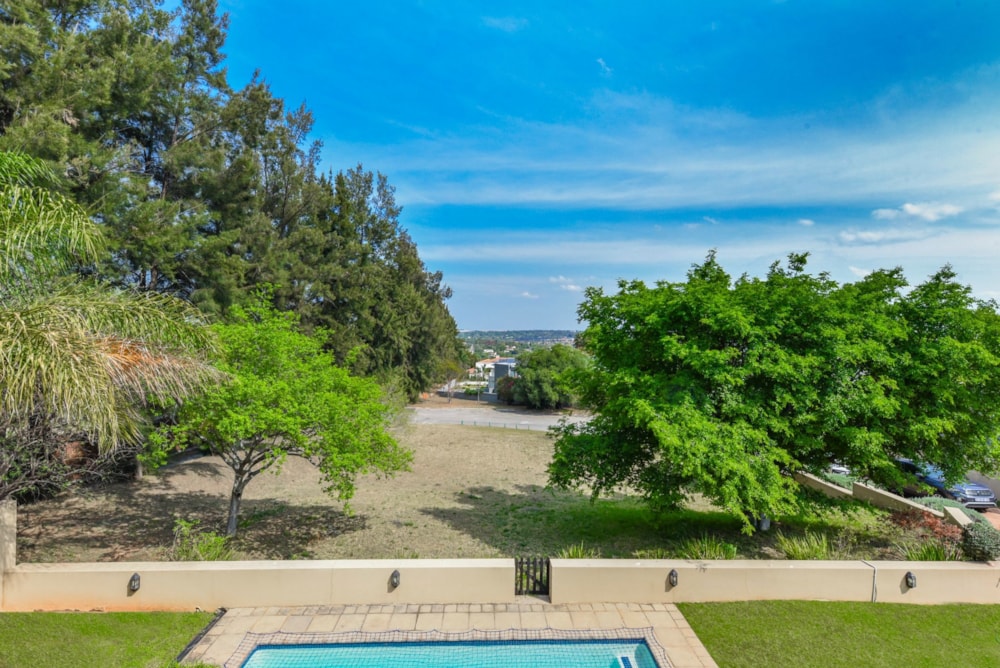 Golf estate house for sale in Dainfern Golf Estate - FW1751955