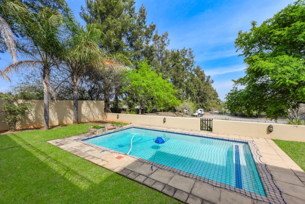 Golf estate house for sale in Dainfern Golf Estate - FW1751955