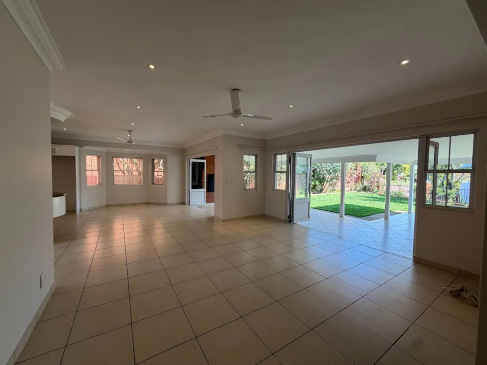 Townhouse for sale in Mount Edgecombe Country Estate - 1MT1751919 Townhouse for sale in Mount Edgecombe Country Estate - 1MT1751919