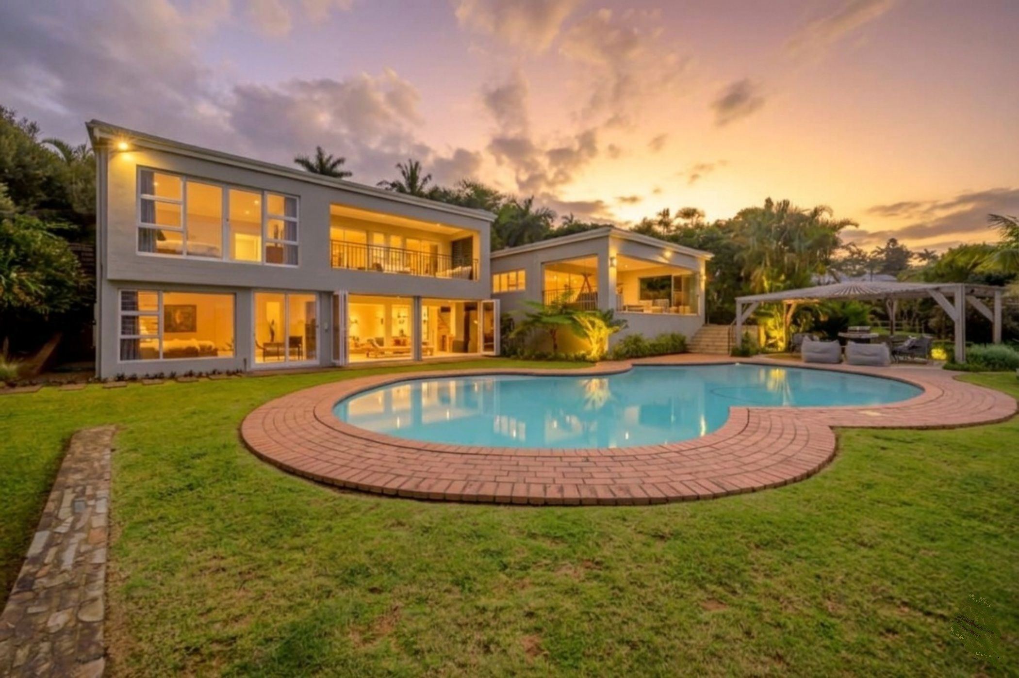 House for sale in La Lucia - 1ND1753153