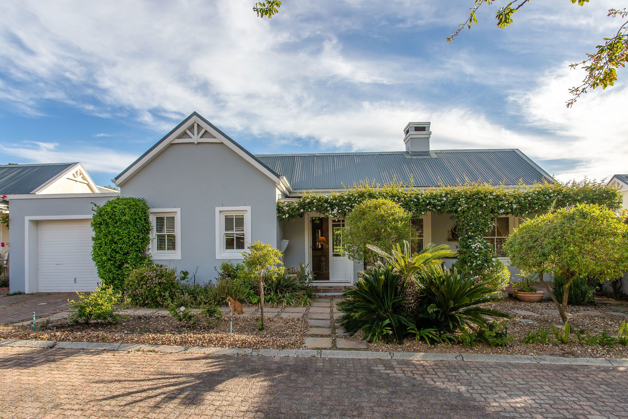House for sale in Franschhoek - FWI1734220