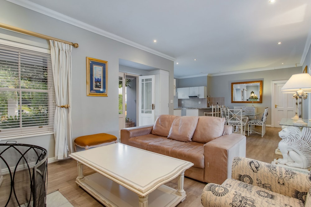 House for sale in Franschhoek - FWI1734220 House for sale in Franschhoek - FWI1734220