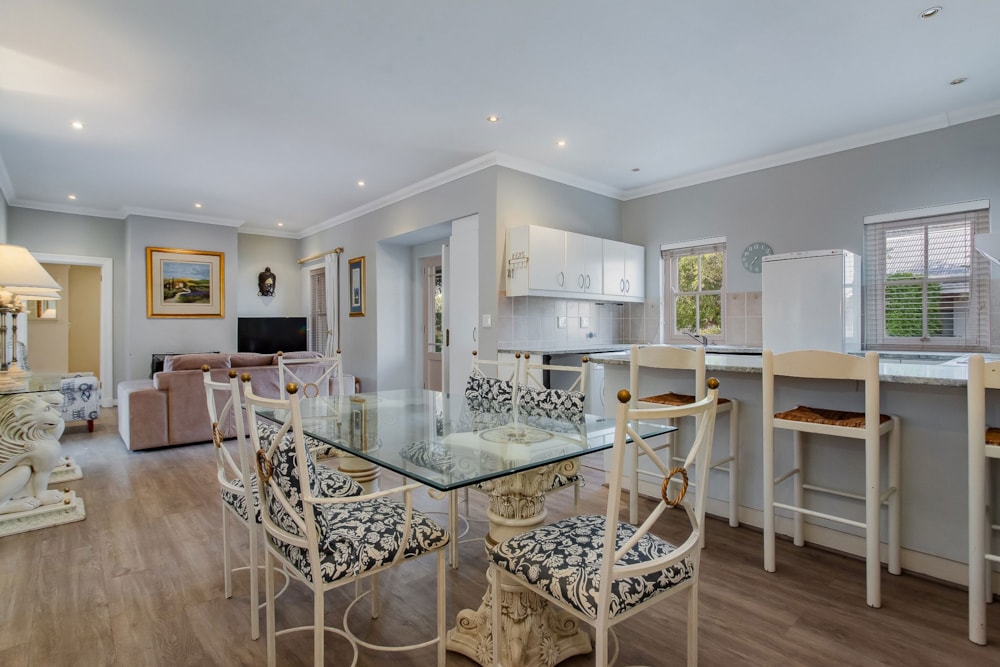 House for sale in Franschhoek - FWI1734220 House for sale in Franschhoek - FWI1734220