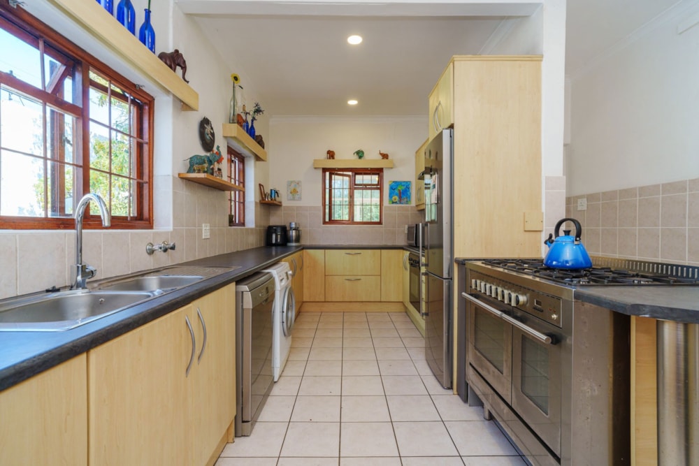 House for sale in Rondebosch - KW1751408 House for sale in Rondebosch - KW1751408