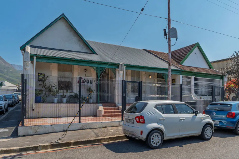 Commercial Building for sale in Observatory, Cape Town - KW1477191 Commercial Building for sale in Observatory, Cape Town - KW1477191