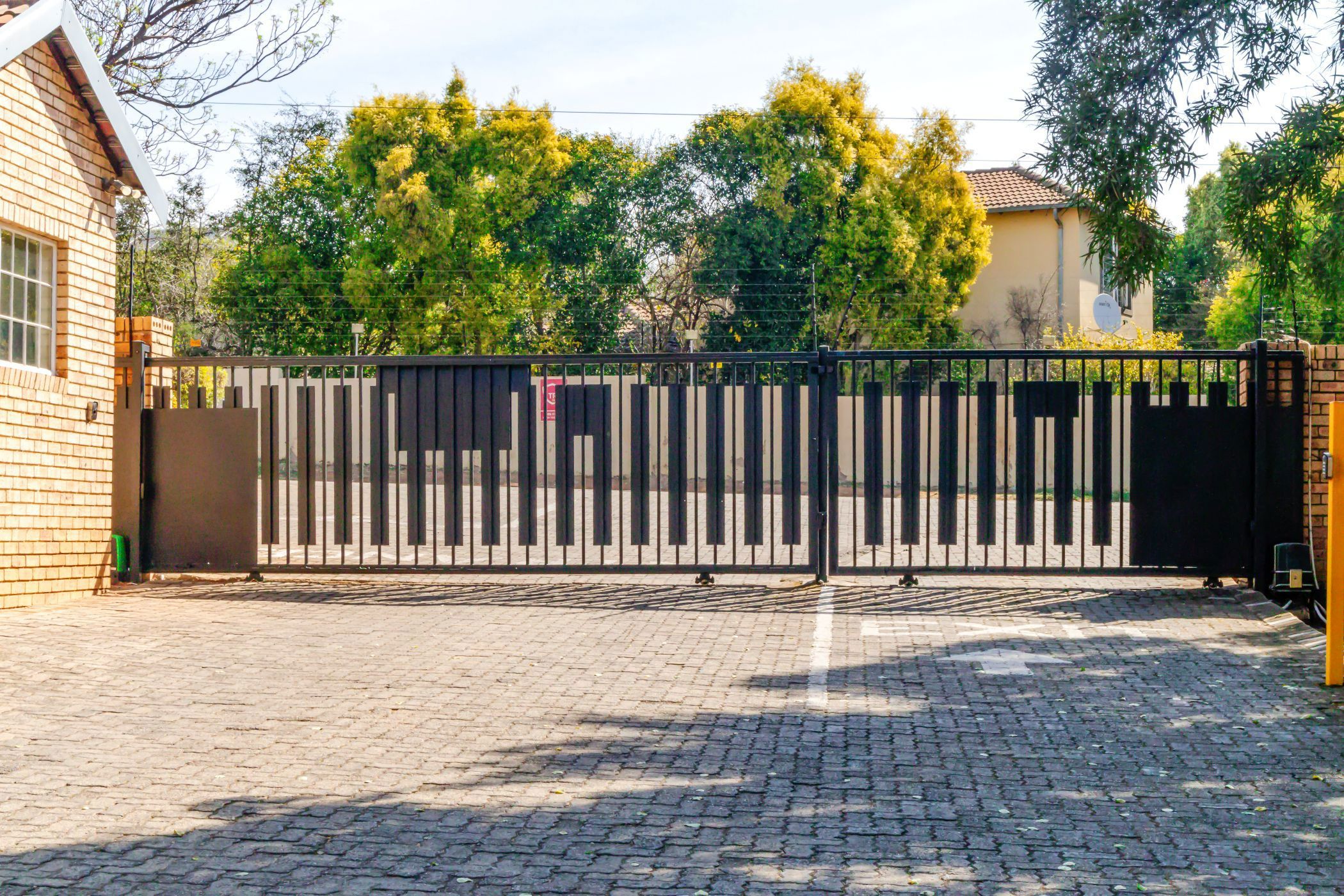 Apartment for sale in Northgate, Randburg - RAN1749405