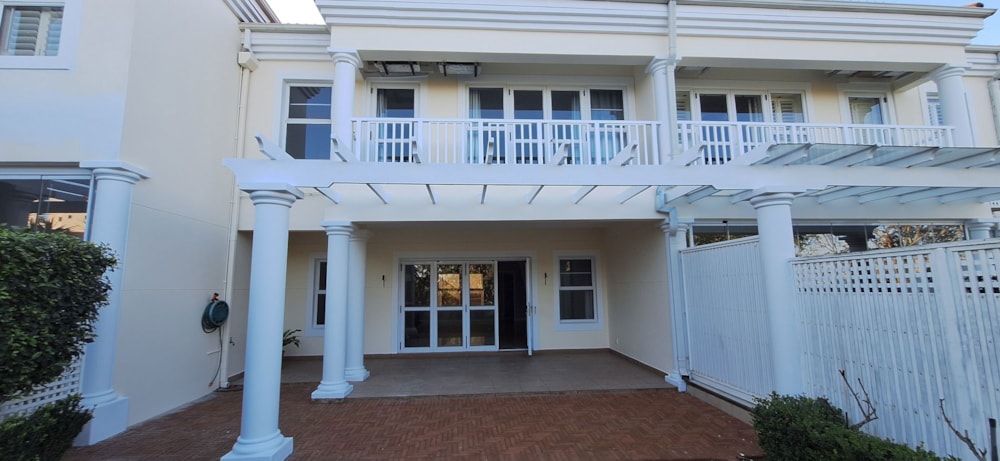 Townhouse to rent in La Lucia - 1ND1731540 Townhouse to rent in La Lucia - 1ND1731540