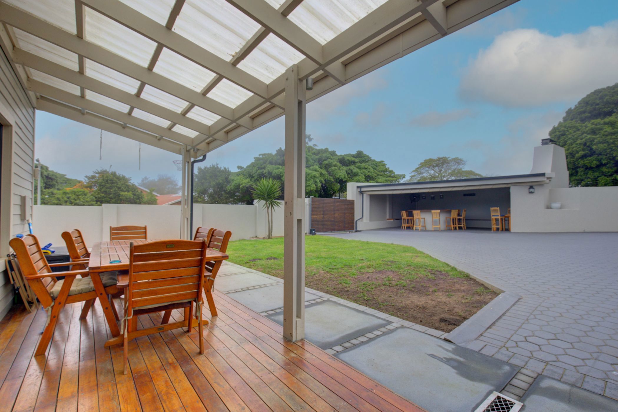 House for sale in Mossel Bay Central - 1MB1753557