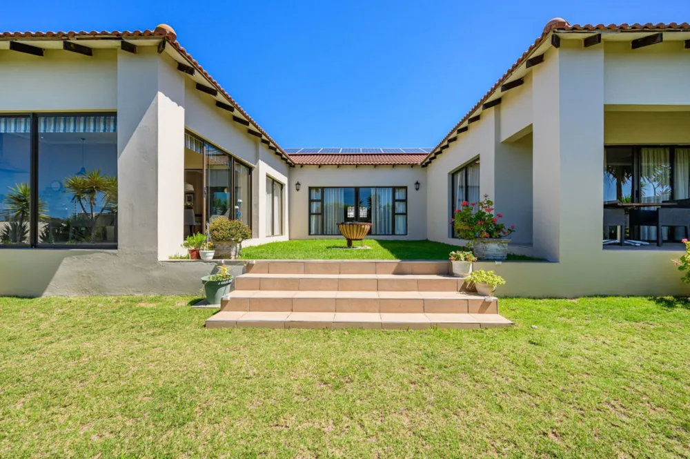House for sale in Summerstrand - 1PLZ1752148