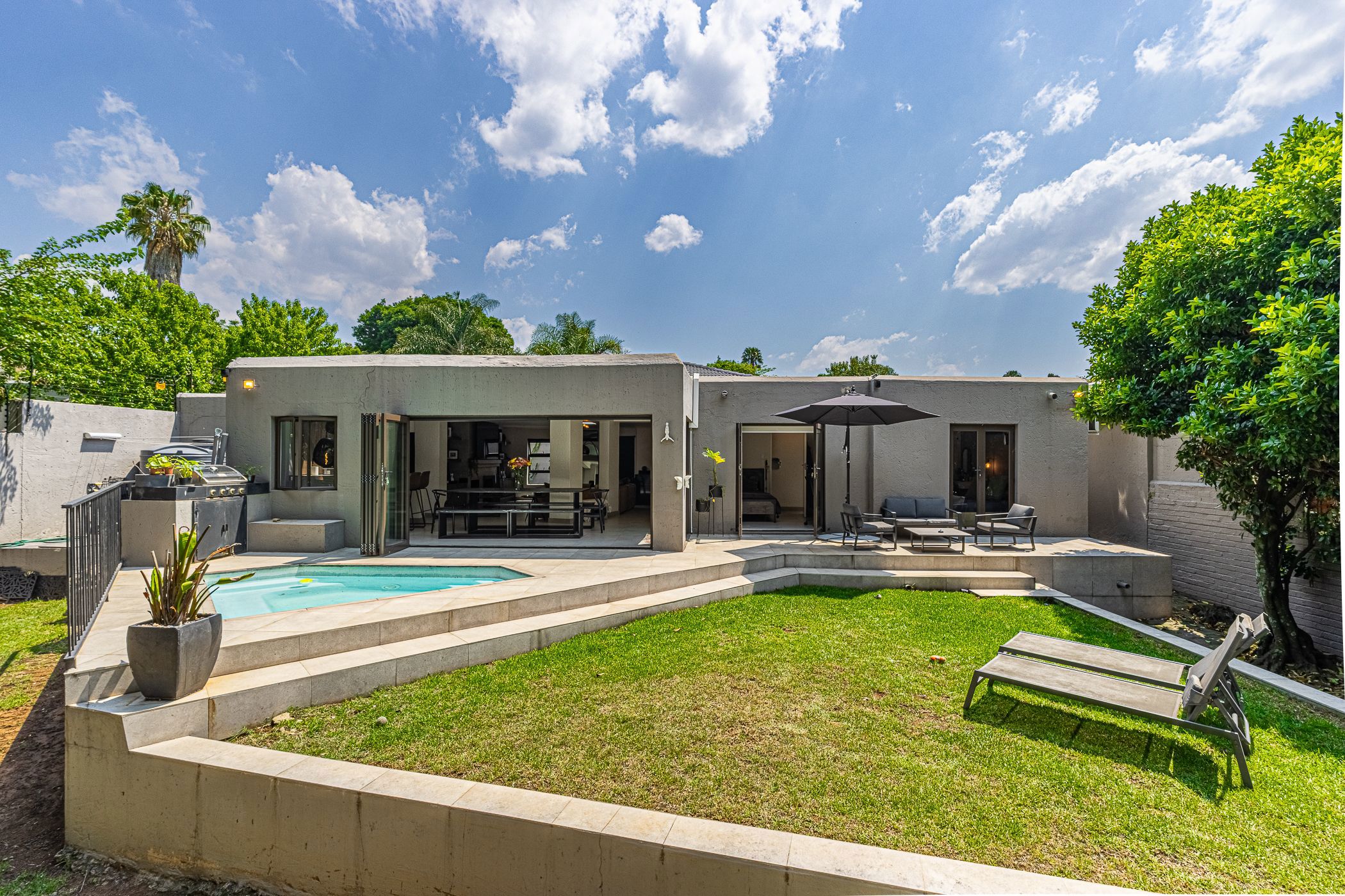 House for sale in Lonehill - FW1753664