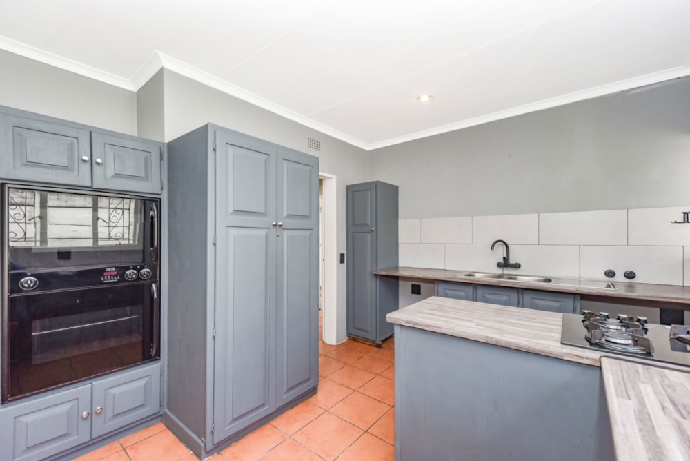 House for sale in Bloubosrand, Fourways Area - FW1753263 House for sale in Bloubosrand, Fourways Area - FW1753263