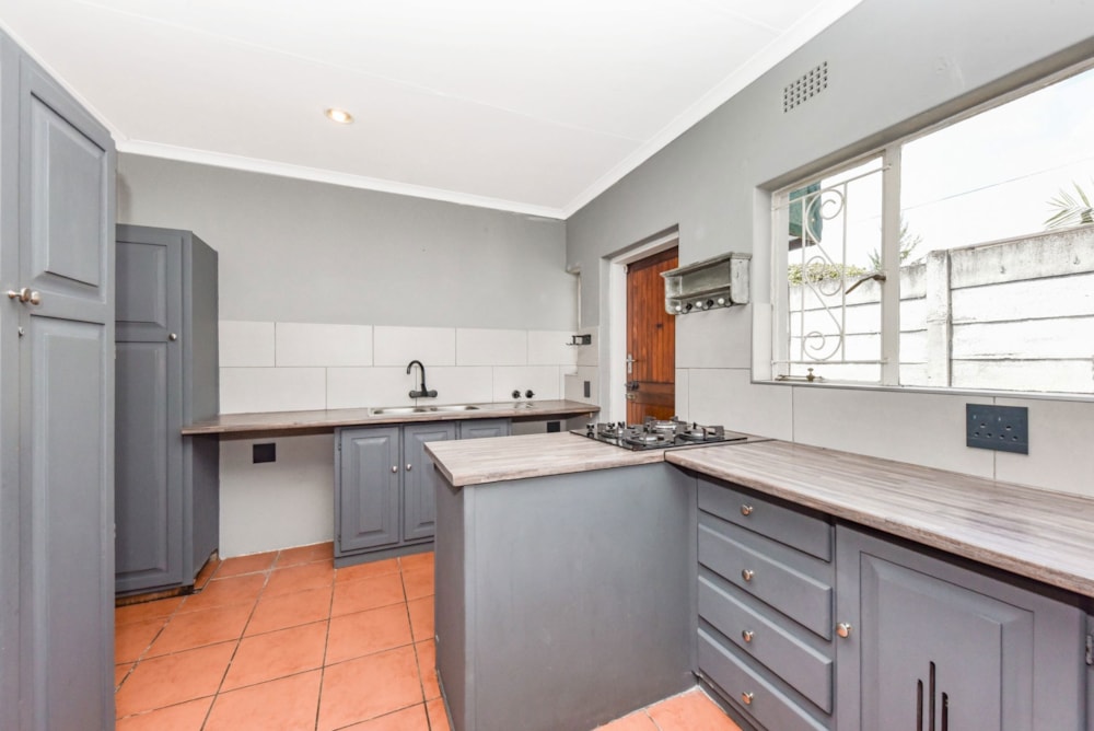 House for sale in Bloubosrand, Fourways Area - FW1753263 House for sale in Bloubosrand, Fourways Area - FW1753263