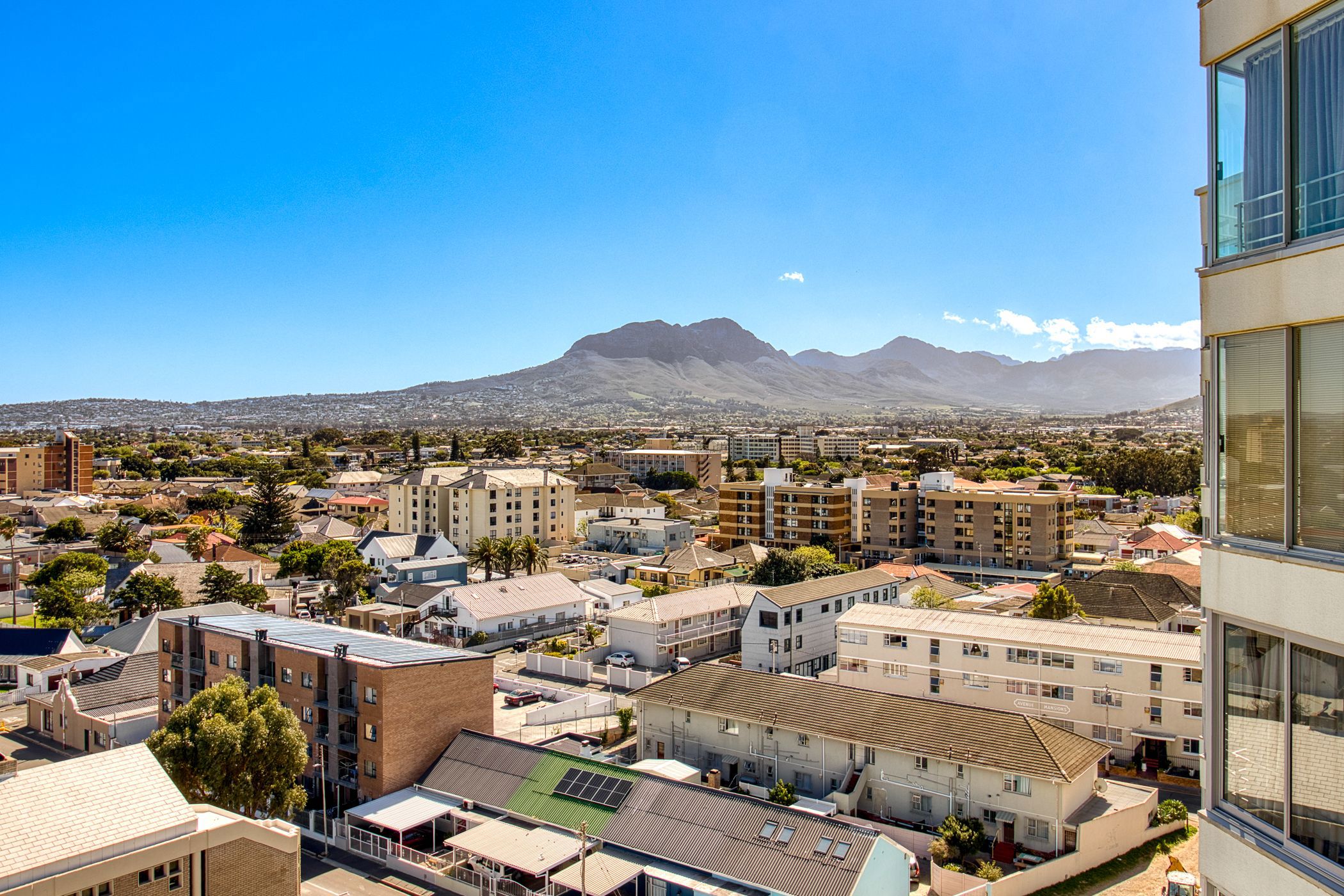 Apartment for sale in Strand South - SW1751734