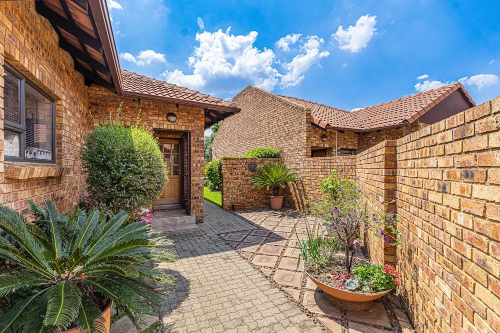 House for sale in Sunward Park - BOK1753634