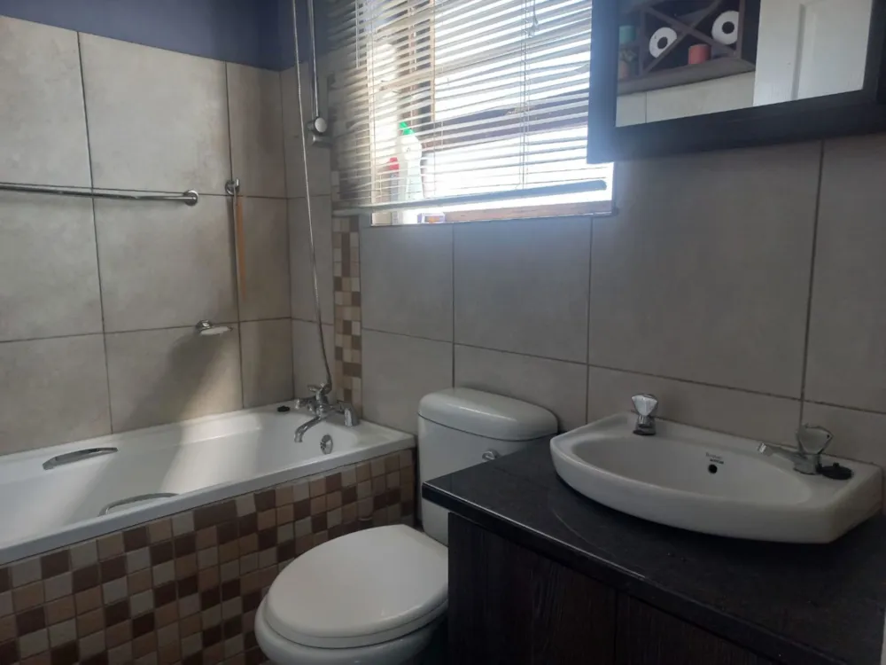 House for sale in Beacon Valley - 1MN1751510 House for sale in Beacon Valley - 1MN1751510