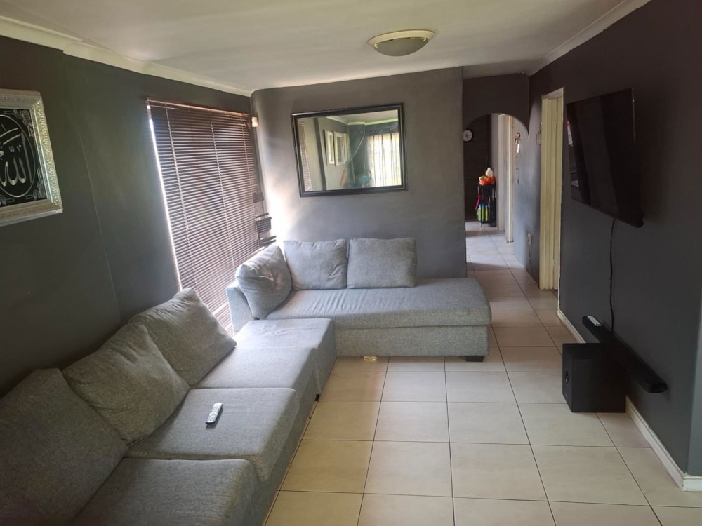 House to rent in Mitchells Plain - 1MN1752898 House to rent in Mitchells Plain - 1MN1752898