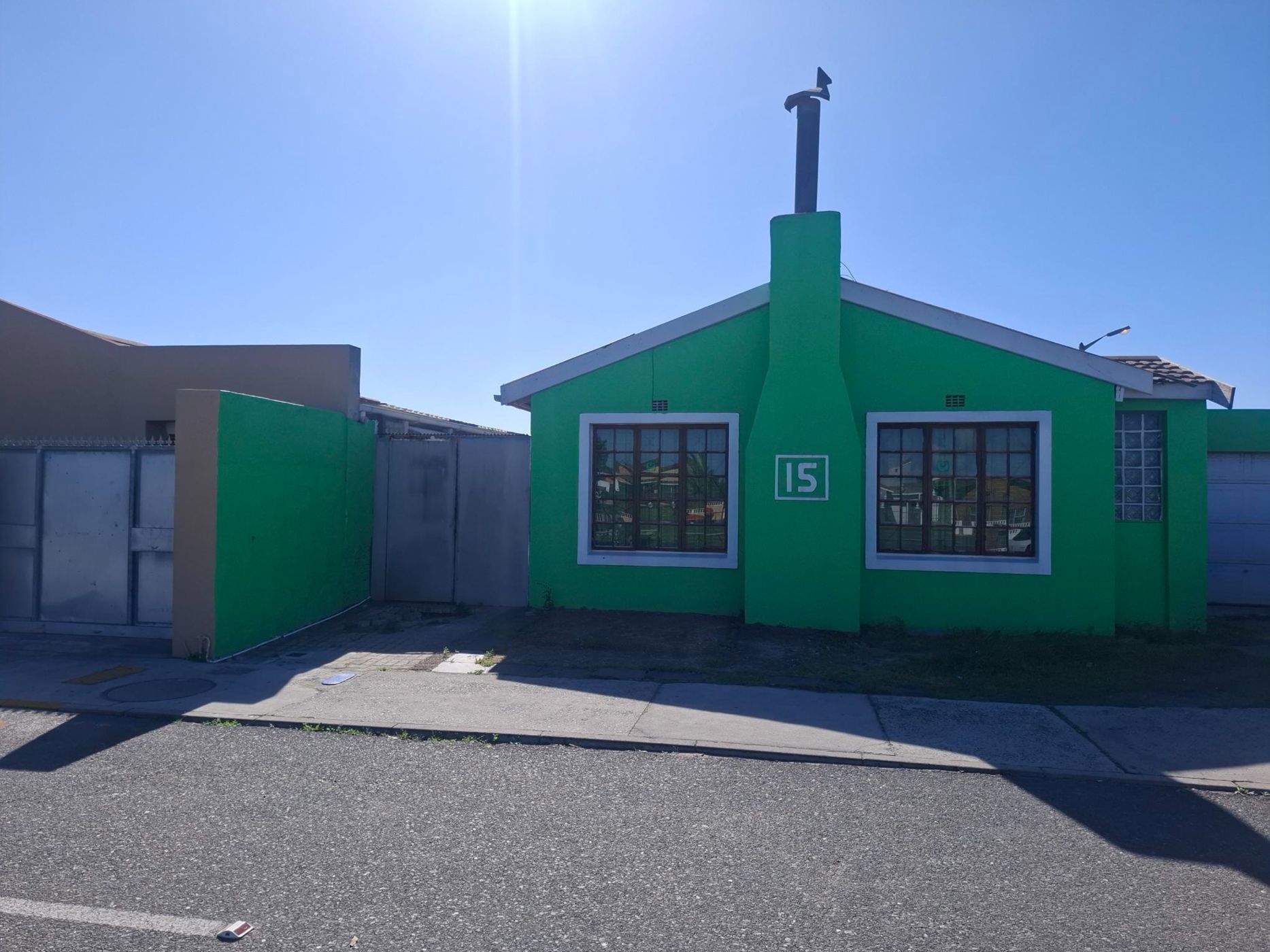 House to rent in Mitchells Plain - 1MN1752898