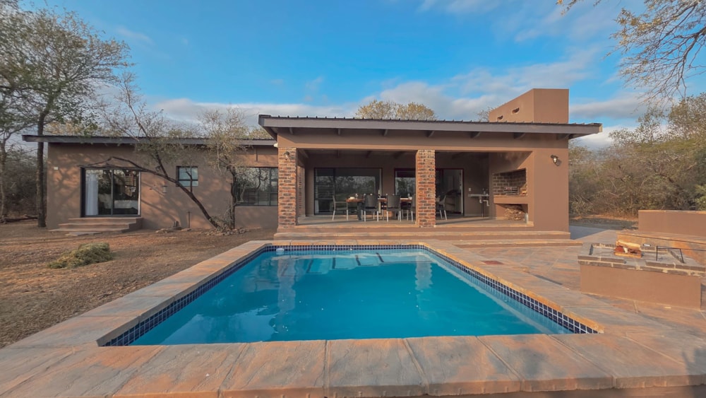 House for sale in Marloth Park - 1NK1752990 House for sale in Marloth Park - 1NK1752990