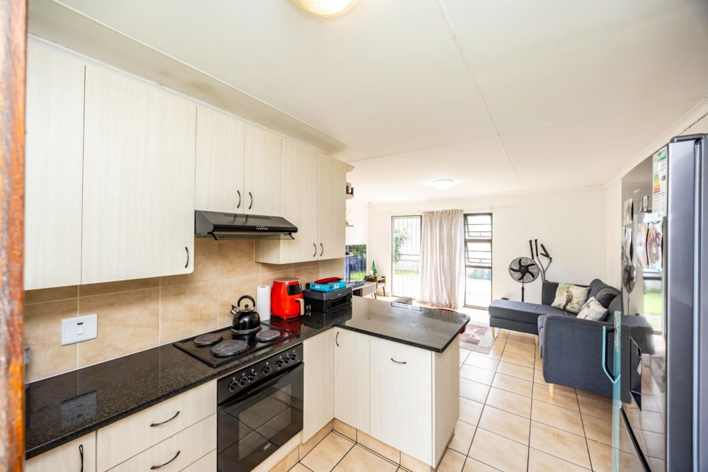 Townhouse for sale in Gonubie - 1EZ1751637