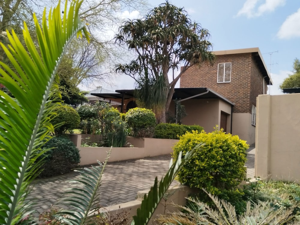 House for sale in Waterkloof Ridge - PT1751717