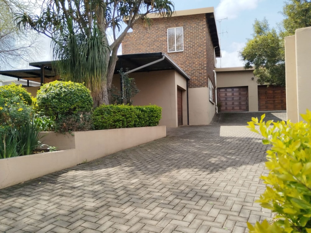 House for sale in Waterkloof Ridge - PT1751717