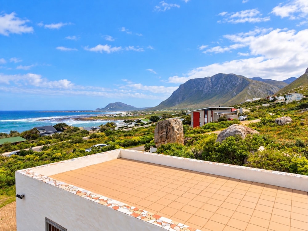 House for sale in Bettys Bay - KN1752741 House for sale in Bettys Bay - KN1752741