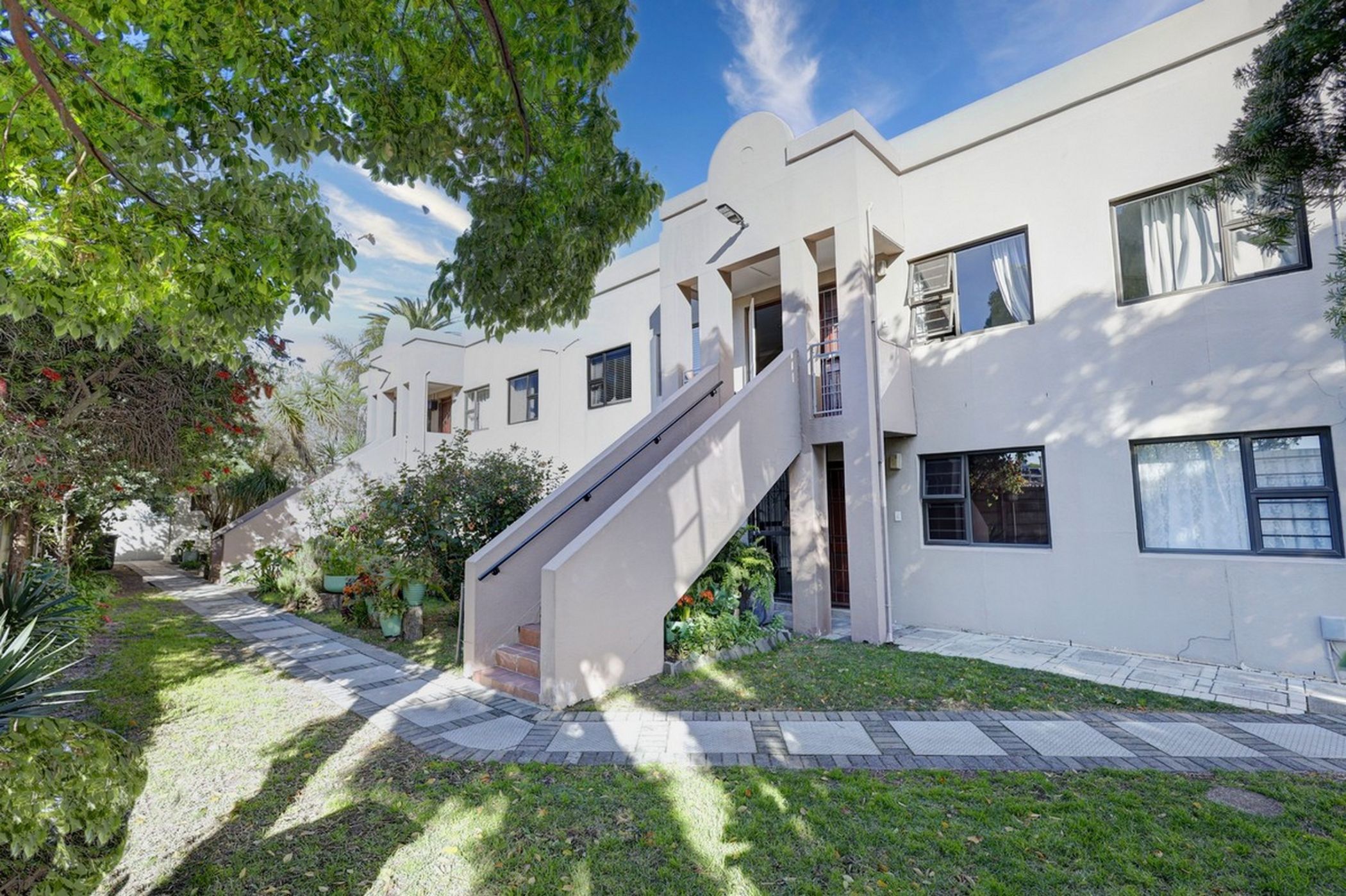 Apartment for sale in Groenvallei, Bellville - DBV1751821