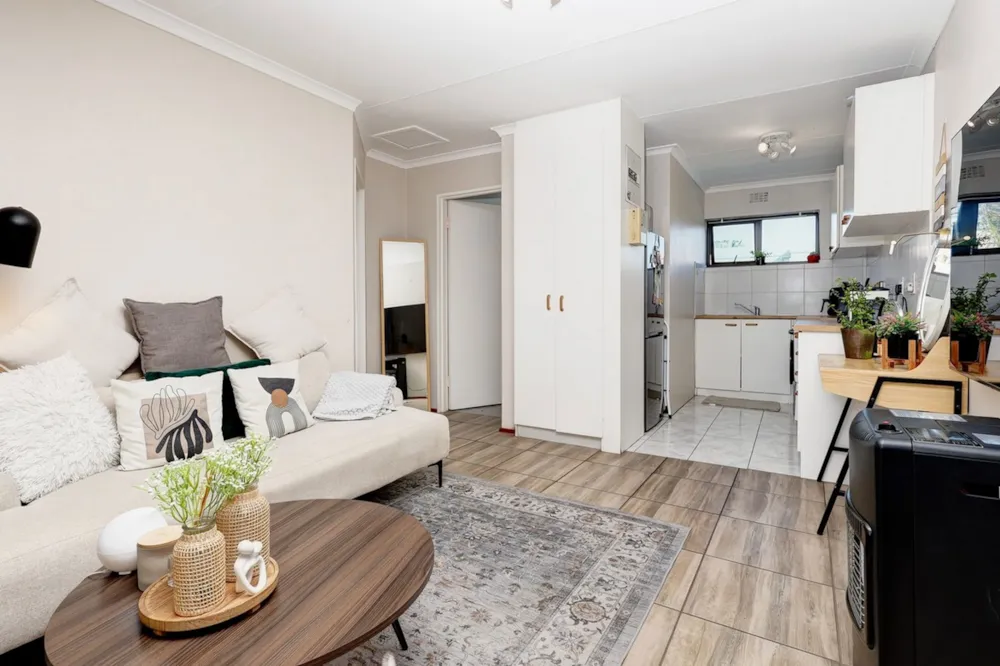 Apartment for sale in Groenvallei, Bellville - DBV1751821