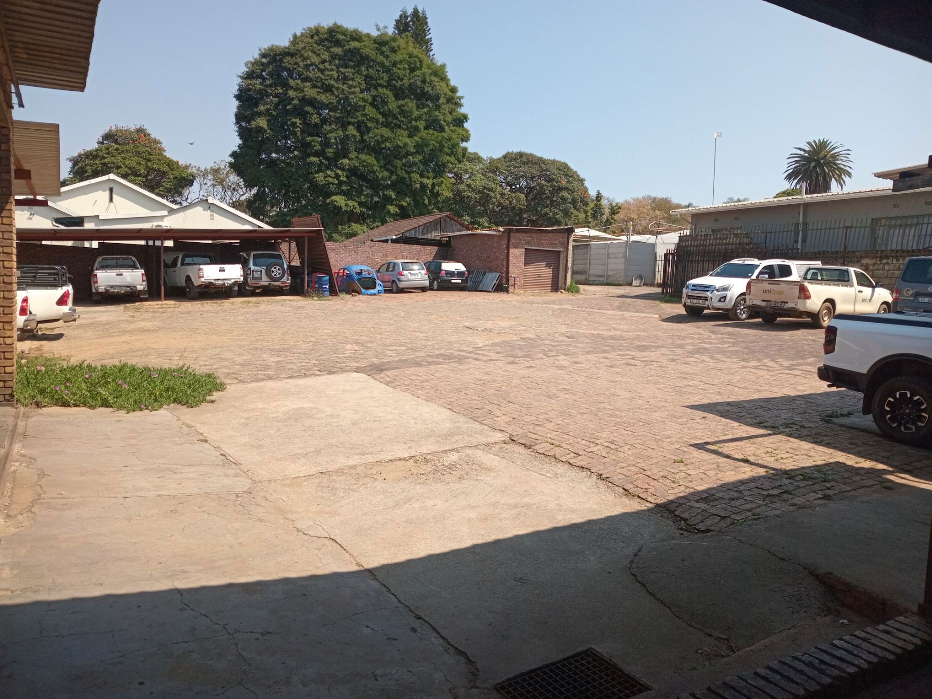 Commercial Building to rent in White River - 1WR1751181