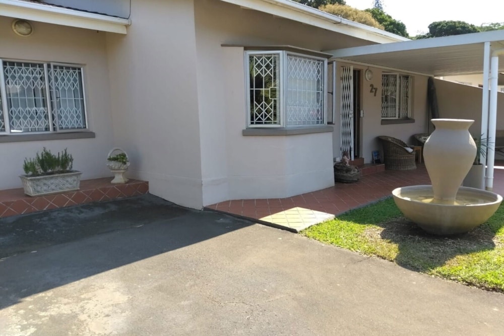 Townhouse for sale in Amanzimtoti - 1WB1752106 Townhouse for sale in Amanzimtoti - 1WB1752106