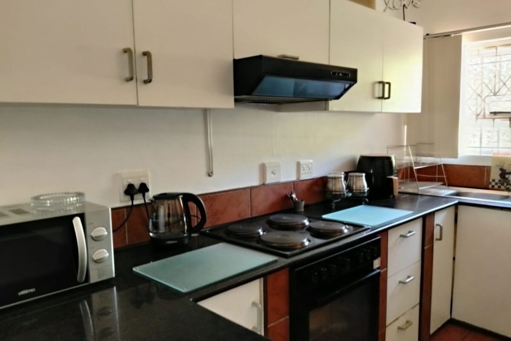 Townhouse for sale in Amanzimtoti - 1WB1752106 Townhouse for sale in Amanzimtoti - 1WB1752106
