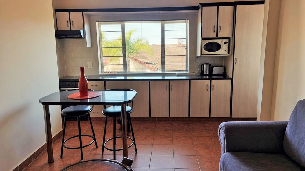 Apartment to rent in Amanzimtoti - 1WB1752012