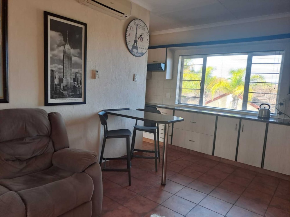 Apartment to rent in Amanzimtoti - 1WB1752012