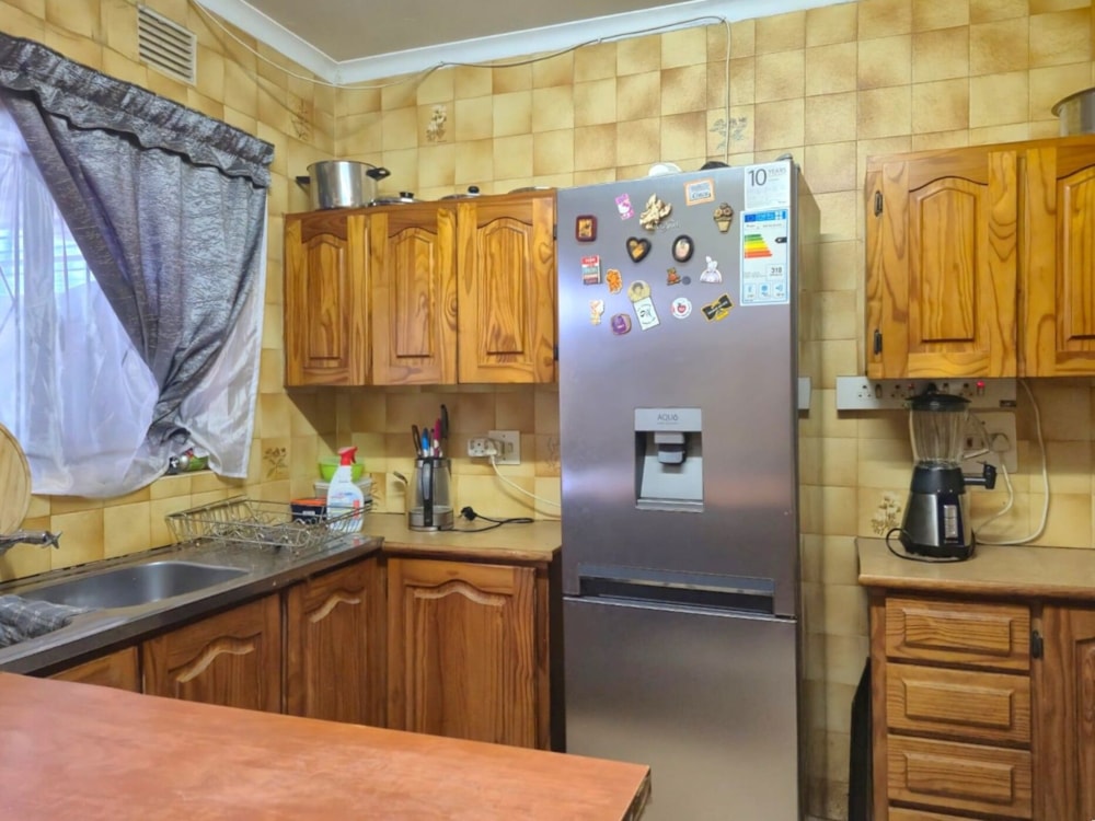 House for sale in Isipingo Hills - 1WB1753933 House for sale in Isipingo Hills - 1WB1753933