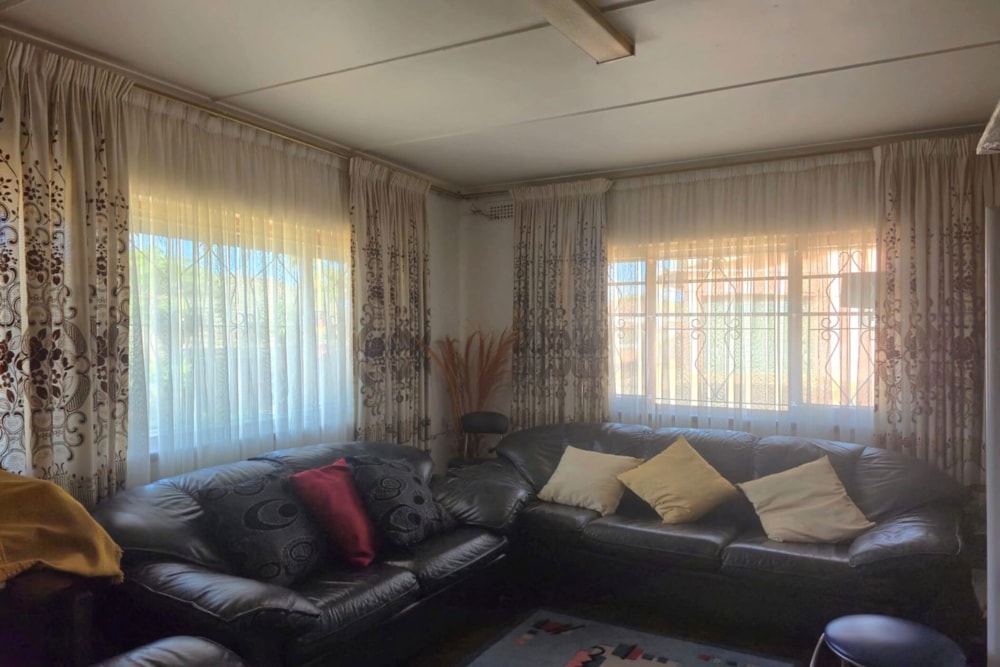 House for sale in Isipingo Hills - 1WB1753223 House for sale in Isipingo Hills - 1WB1753223