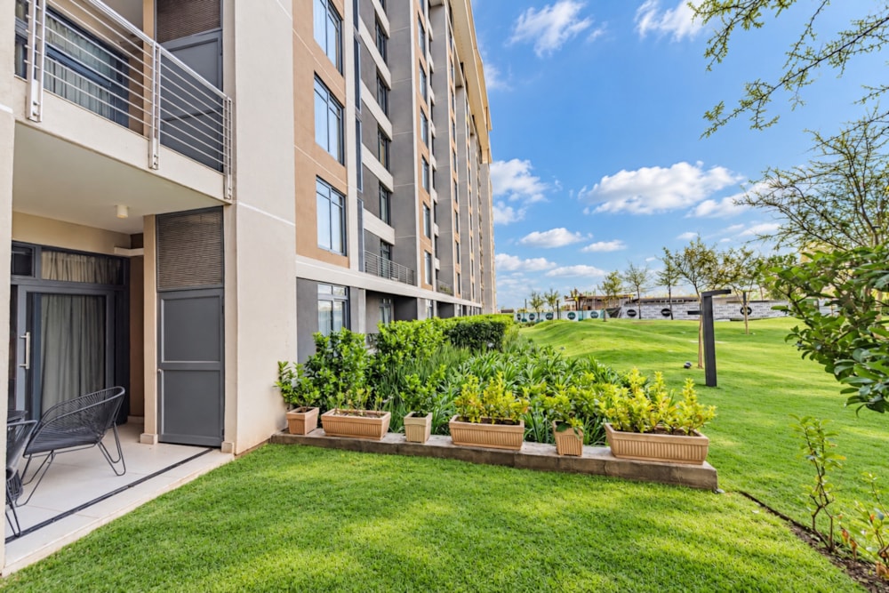 Apartment for sale in Menlyn - PT1752684 Apartment for sale in Menlyn - PT1752684