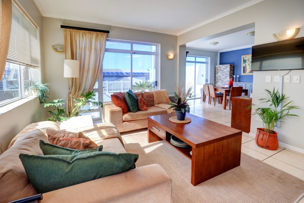 House for sale in Pinnacle Point Golf Estate - 1MB1751687