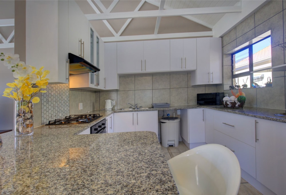 House for sale in Seemeeupark, Hartenbos - 1MB1752931 House for sale in Seemeeupark, Hartenbos - 1MB1752931