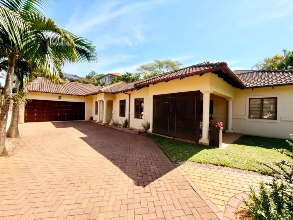 House for sale in La Lucia - 1ND1752755