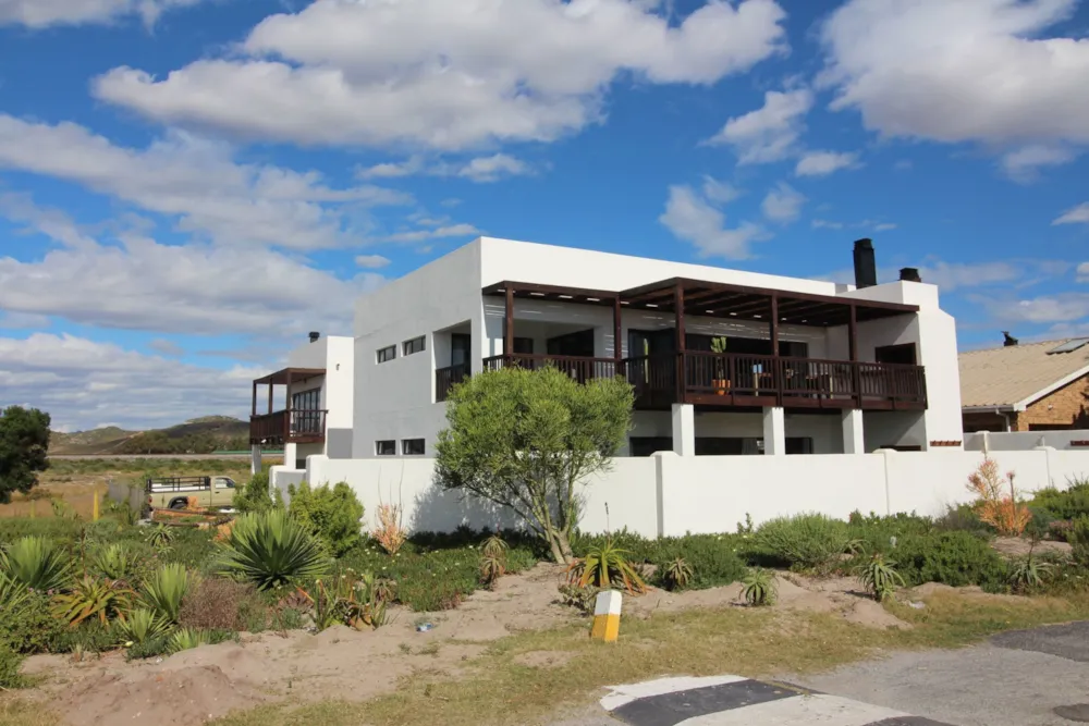Double-storey house for sale in Elands Bay - LA1664146 Double-storey house for sale in Elands Bay - LA1664146
