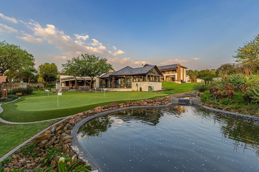 Double-storey house for sale in Waterfall Equestrian Estate - MR1752084 Double-storey house for sale in Waterfall Equestrian Estate - MR1752084