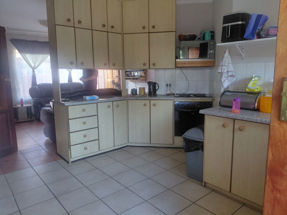 Townhouse for sale in Spitskop - 1BX1752714 Townhouse for sale in Spitskop - 1BX1752714