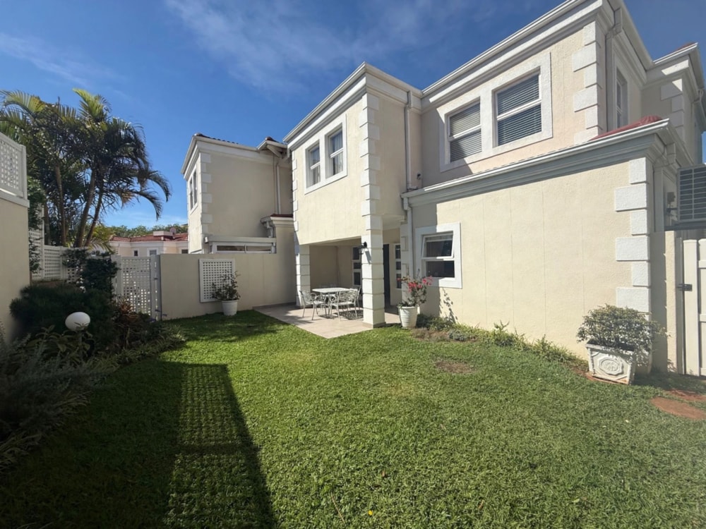 Townhouse for sale in La Lucia - 1ND1752531 Townhouse for sale in La Lucia - 1ND1752531
