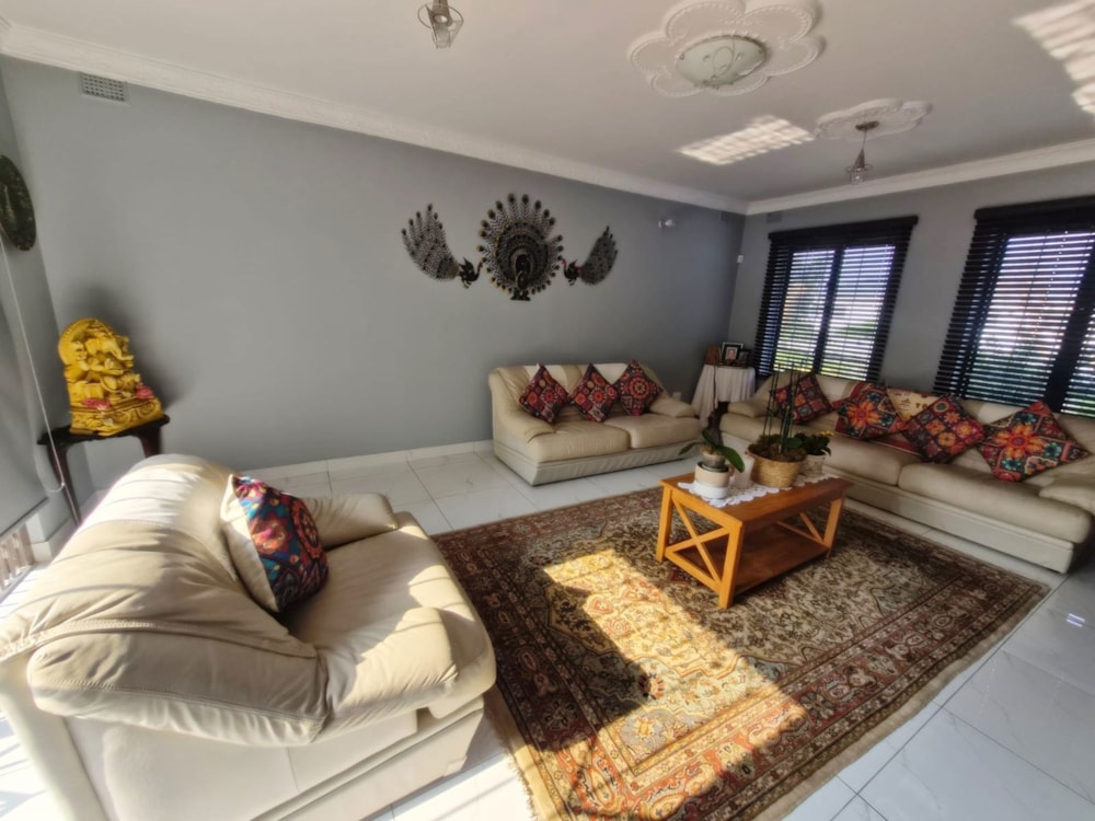 House for sale in Tongaat Beach - 1ND1751294 House for sale in Tongaat Beach - 1ND1751294