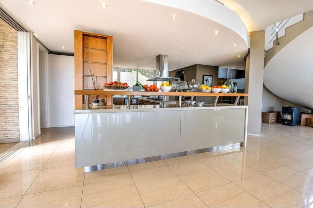 House to rent in Plattekloof - 1PLA1753600