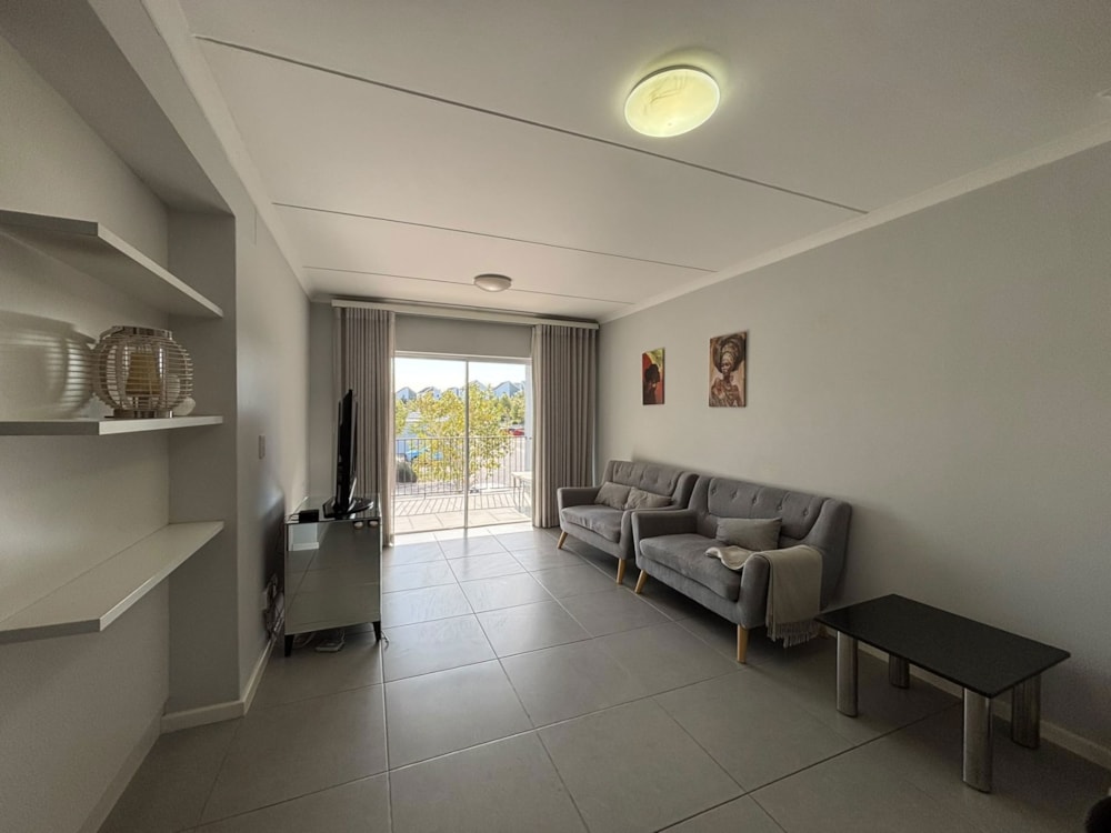 Apartment to rent in Burgundy Estate - 1PLA1752637