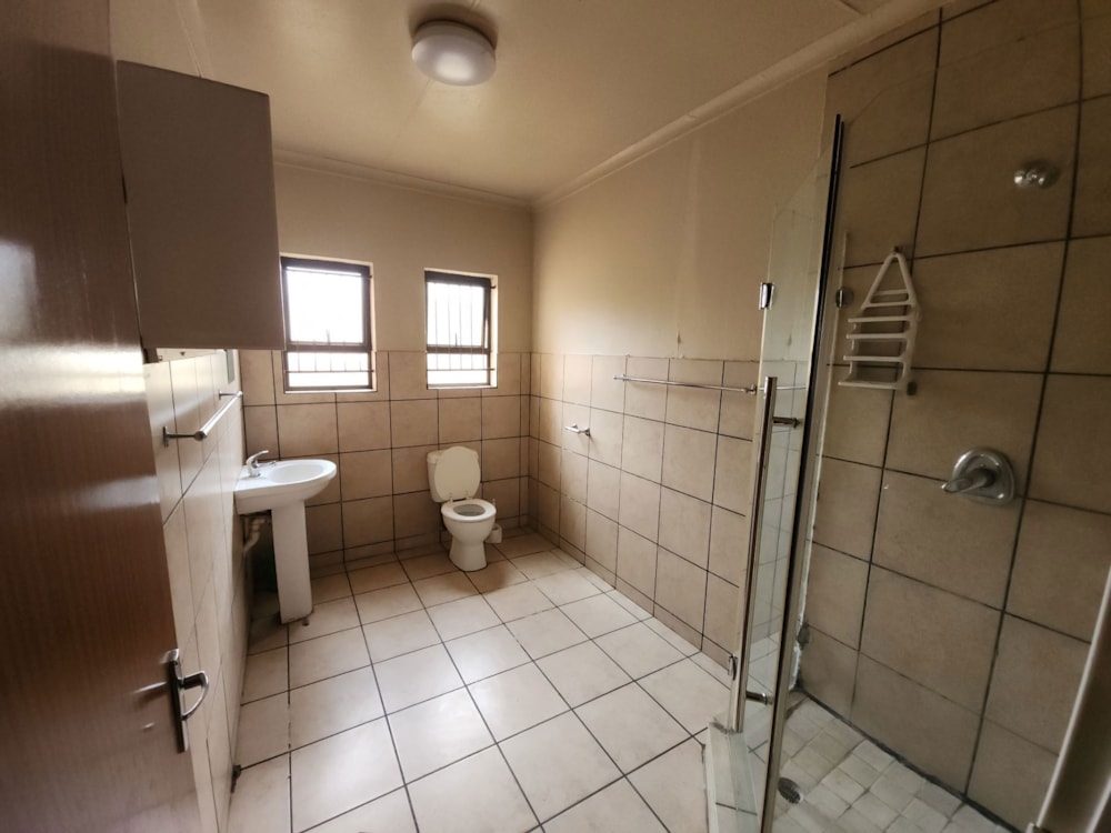 Double-storey house for sale in Universitas - 1BX1751466 Double-storey house for sale in Universitas - 1BX1751466