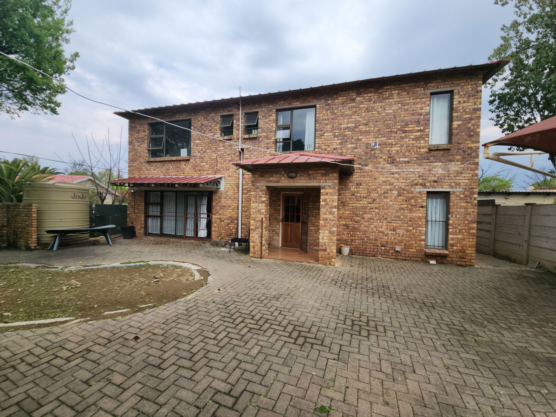 Double-storey house for sale in Universitas - 1BX1751466