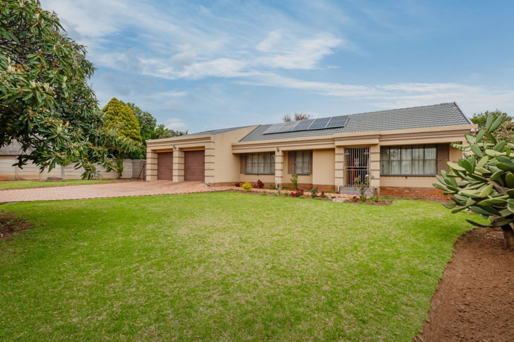 House for sale in Brackendowns - 1GV1750115