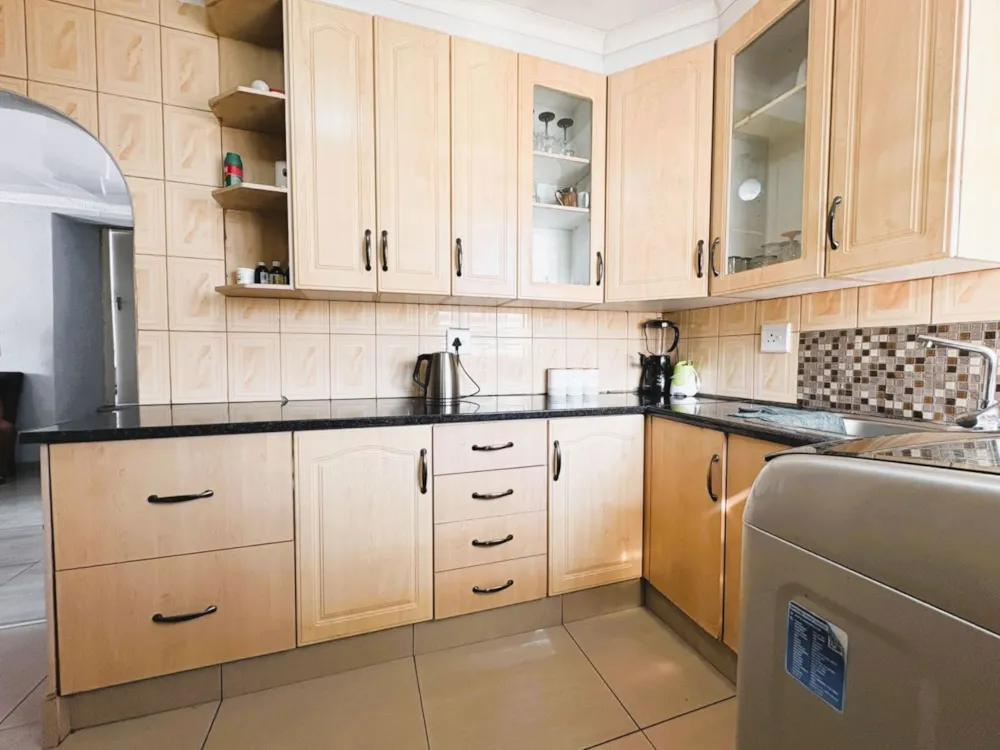 House for sale in Naturena - 1GV1753654